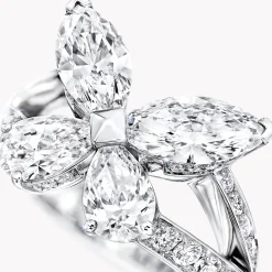 Graff Classic Butterfly Diamond Ring^ White Diamond|Butterfly