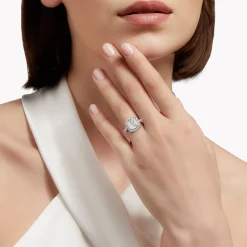 Graff Icon Cushion Cut Diamond Engagement Ring^ Cushion|Icon