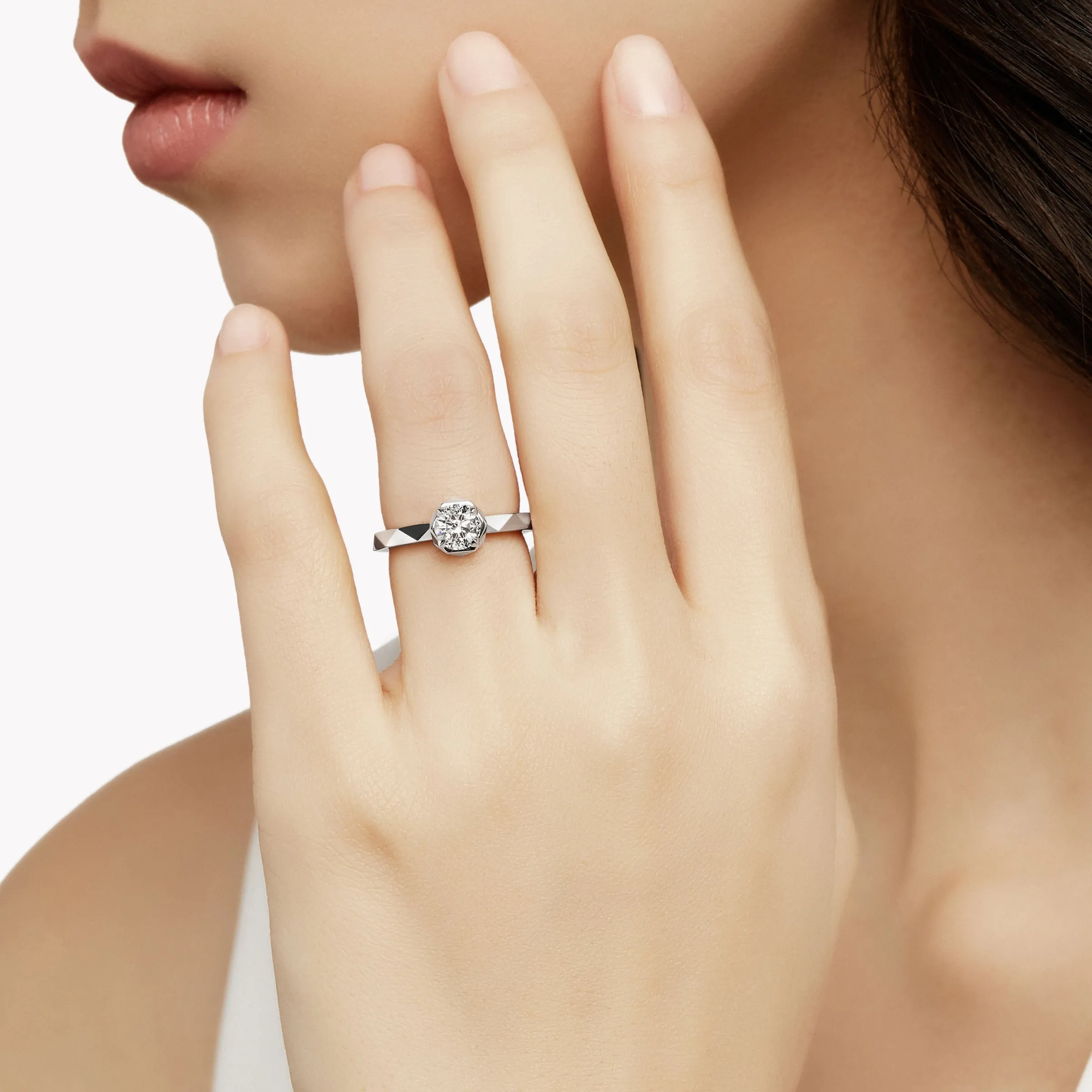 Graff Laurence Signature Diamond Ring^ Round|For Her