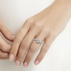 Graff Promise Oval Diamond Engagement Ring^ Oval|Promise