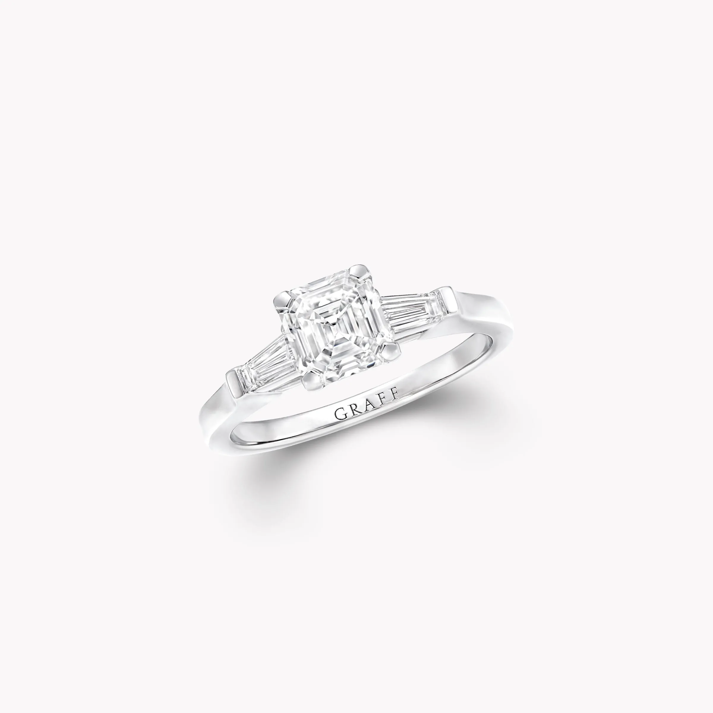 Graff Promise Square Emerald Cut Diamond Engagement Ring^ Emerald|Promise