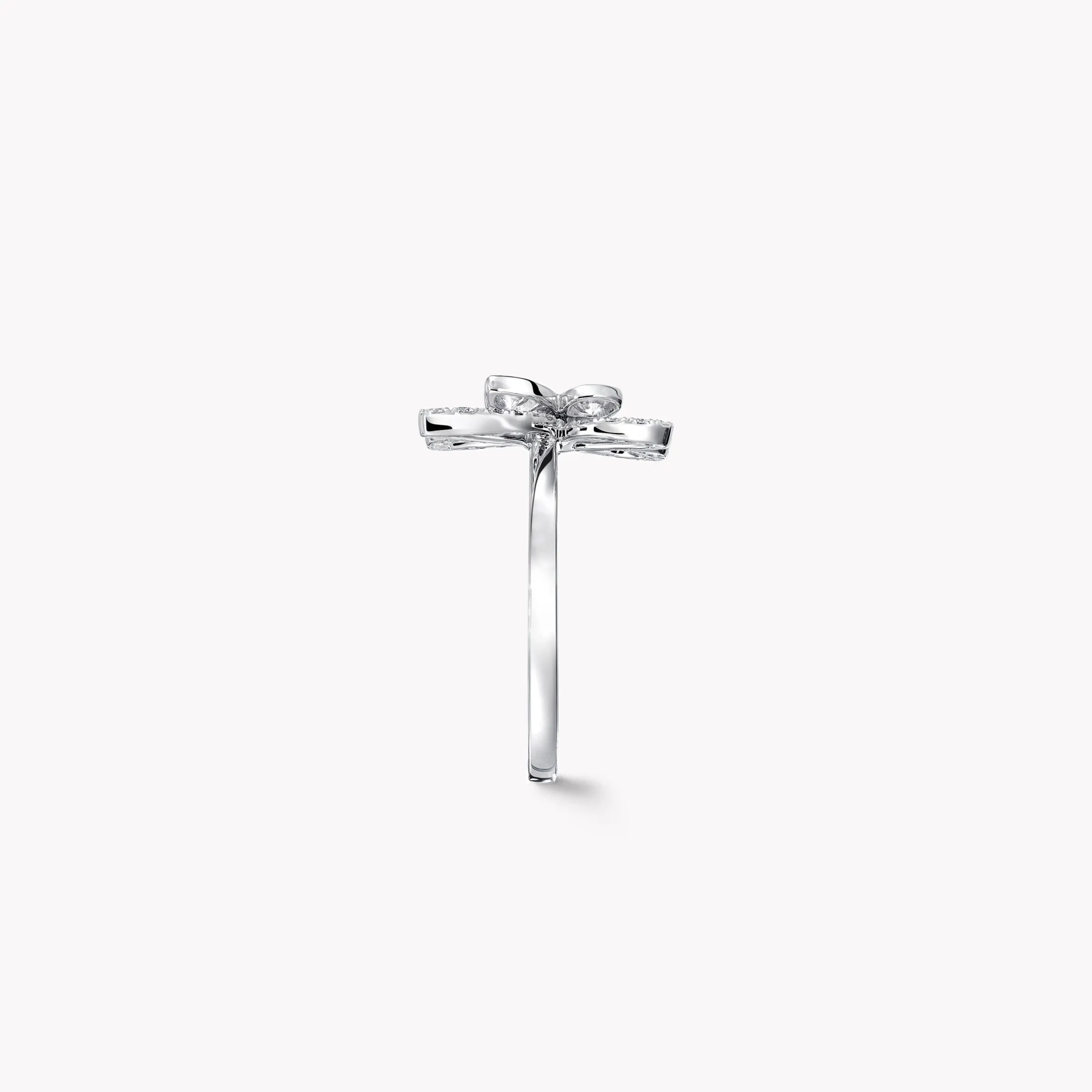 Graff Butterfly Silhouette Diamond Ring^ White Gold|Butterfly