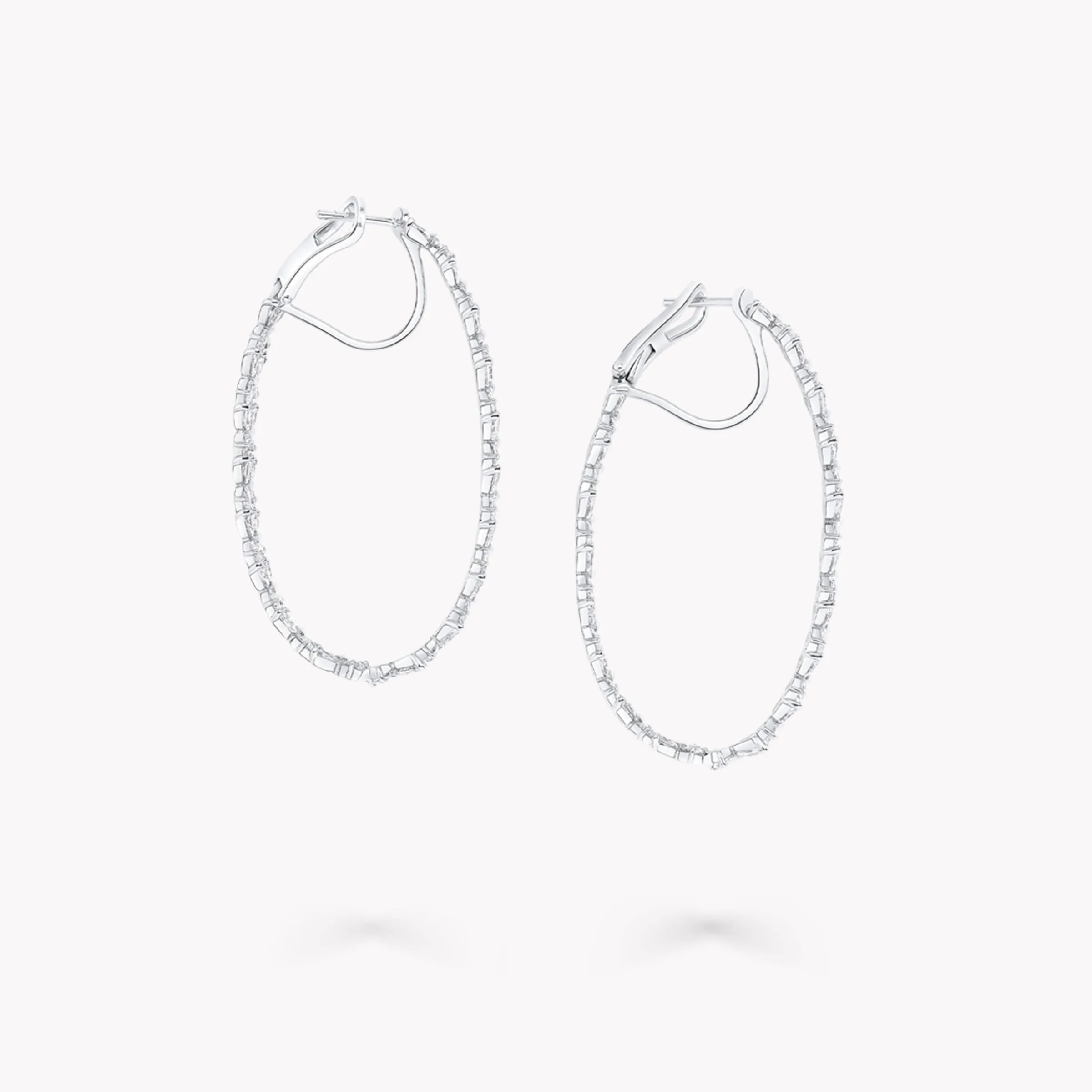 Graff Classic Butterfly Diamond Oval Hoop Earrings^ White Gold|White Diamond