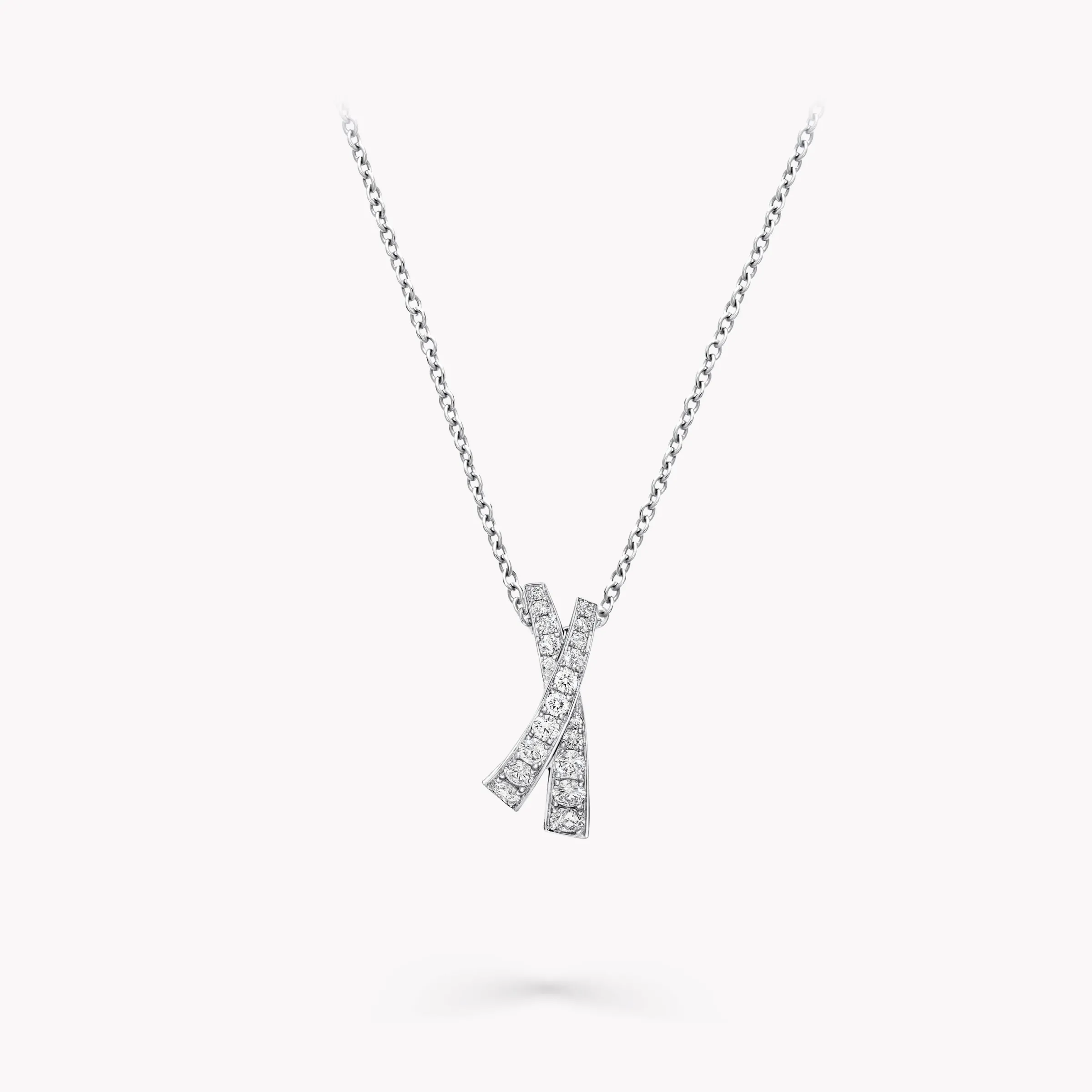 Graff Kiss Pavé Diamond Pendant^ Necklaces & Pendants