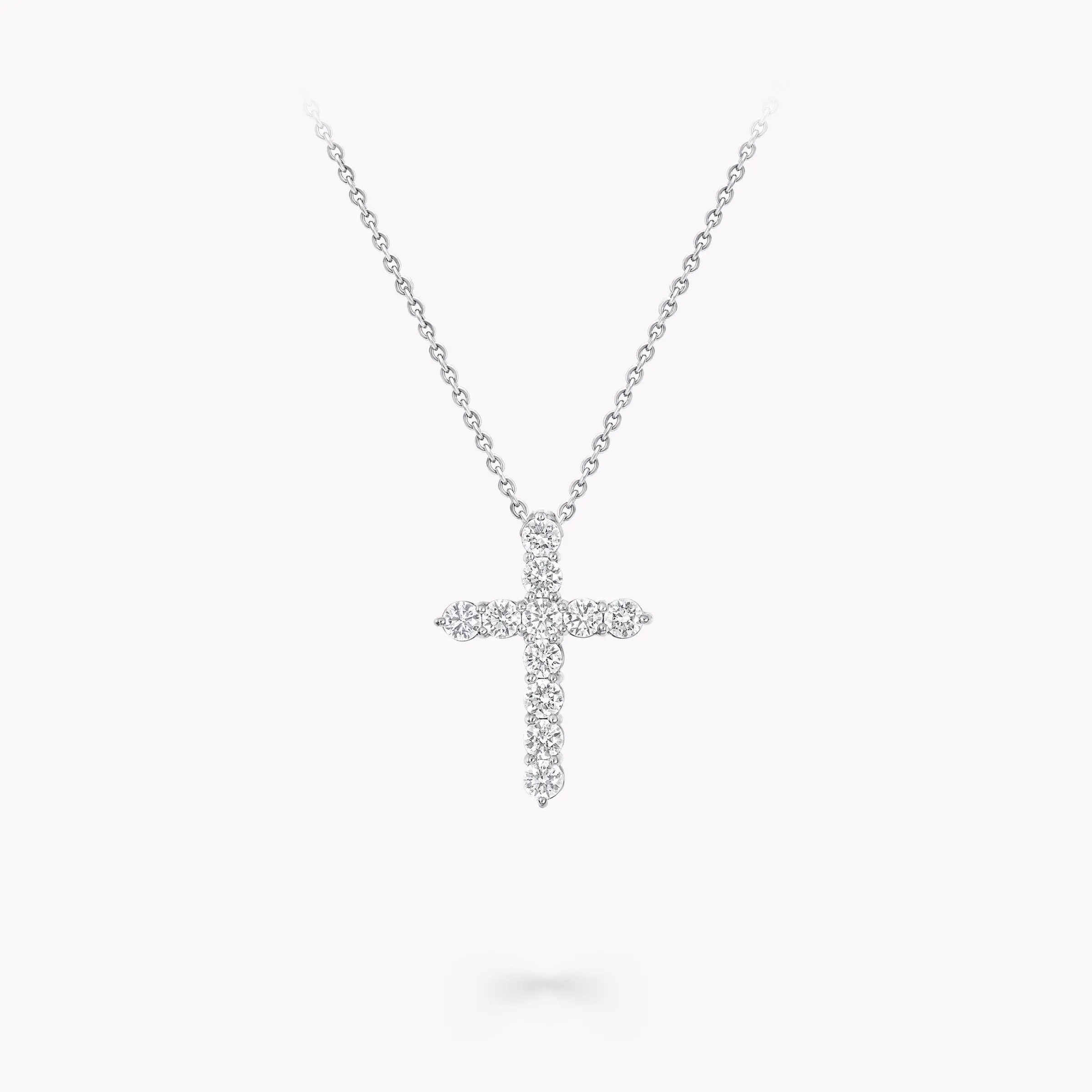 Graff Round Diamond Cross Medium Pendant^ White Gold|Classic Graff